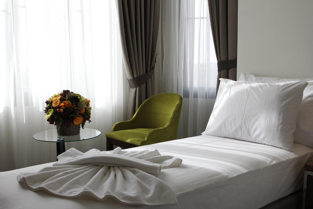 The Biancho Hotel Pera Istanbul Exterior photo
